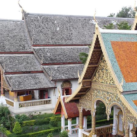 Pakinai Guesthouse Τσιάνγκ Μάι Εξωτερικό φωτογραφία