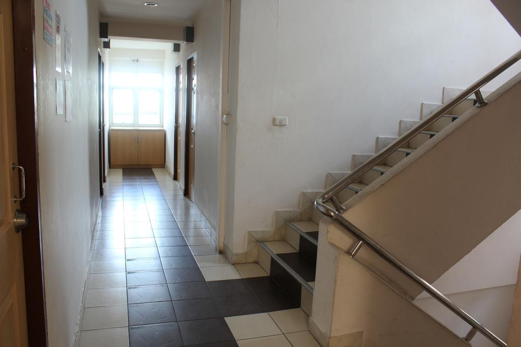 Pakinai Guesthouse Τσιάνγκ Μάι Εξωτερικό φωτογραφία