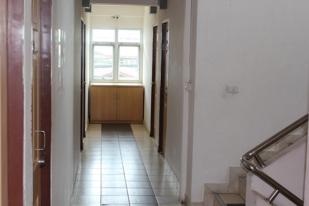 Pakinai Guesthouse Τσιάνγκ Μάι Εξωτερικό φωτογραφία